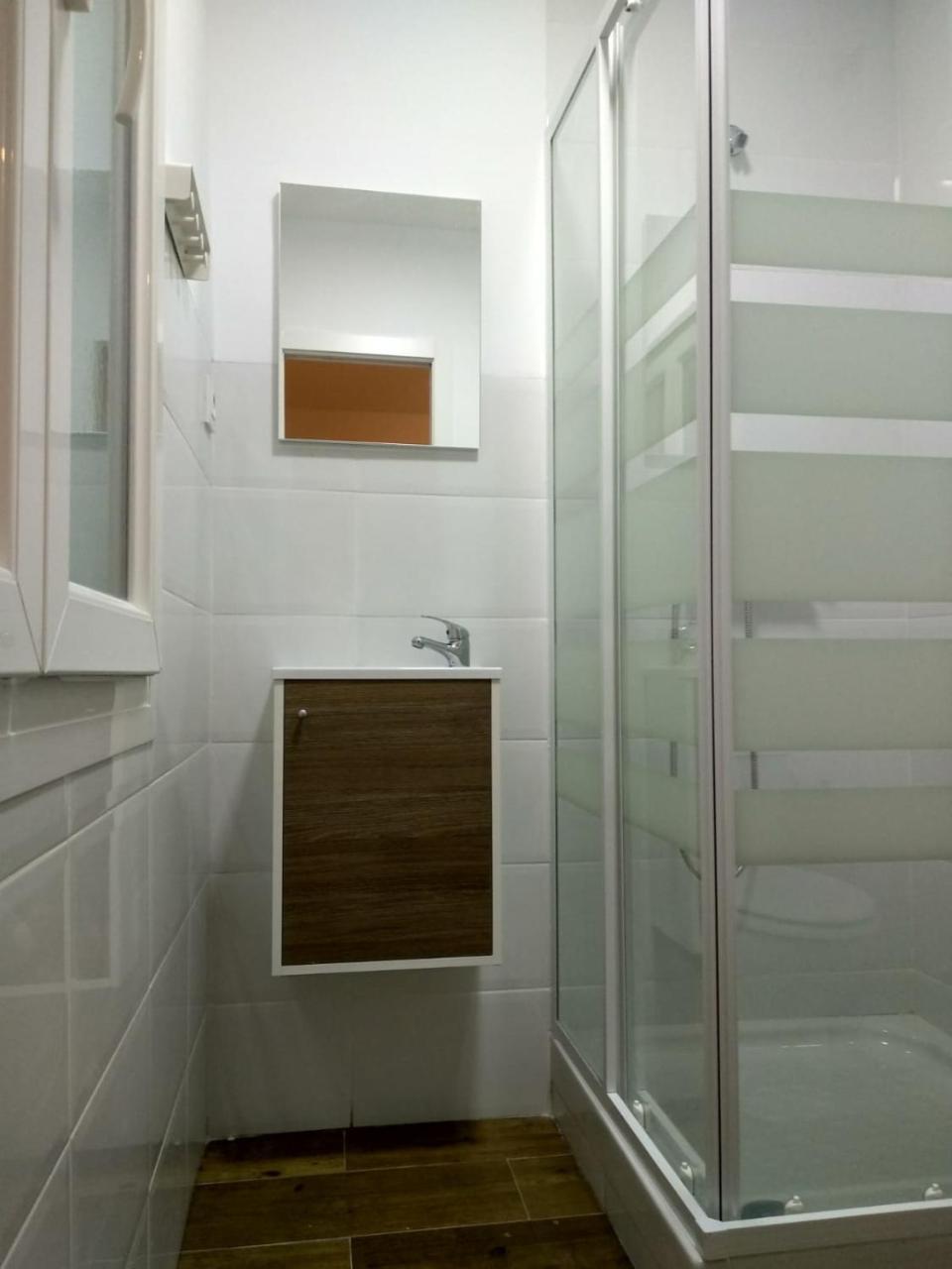 Apartamentos Ciempozuelos, Cerca Del Parque Warner Y Madrid Luaran gambar